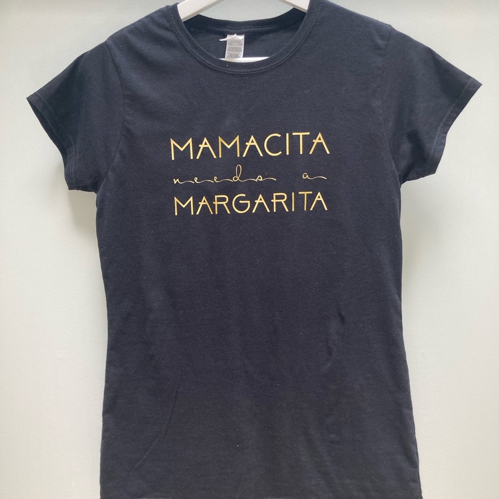 NWT black vacation Mom girls night t-shirt Mamacita needs margarita drink party